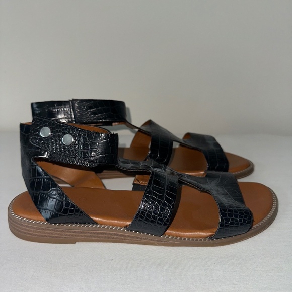 Franco Sarto - Picture 1 of 7